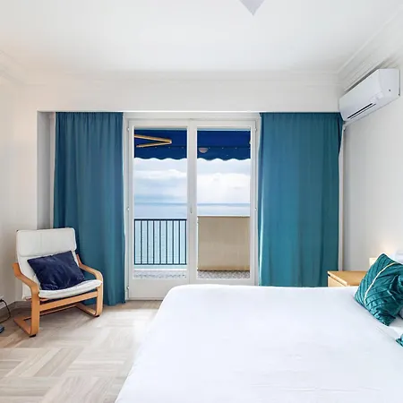 Soleia - Spacious 3p - Beachfront - Parking * マントン