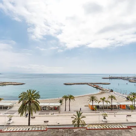 Soleia - Spacious 3p - Beachfront - Parking