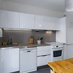 Soleia - Spacious 3p - Beachfront - Parking