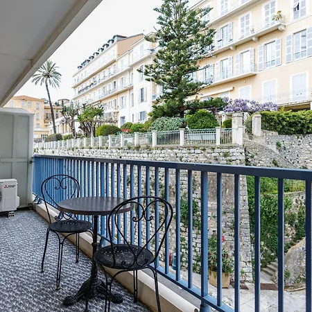 Apartment Le Soleia - Spacious 3p - Beachfront - Parking *