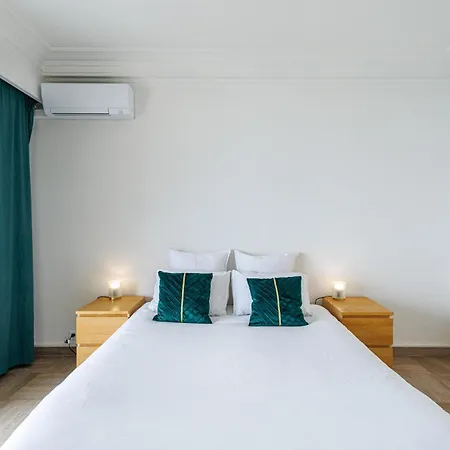 Apartment Le Soleia - Spacious 3p - Beachfront - Parking Menton