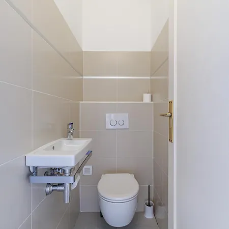 Appartamento Le Soleia - Spacious 3p - Beachfront - Parking