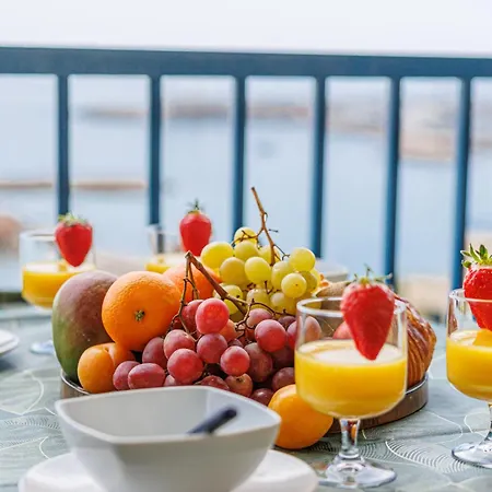 Apartment Le Soleia - Spacious 3p - Beachfront - Parking Menton