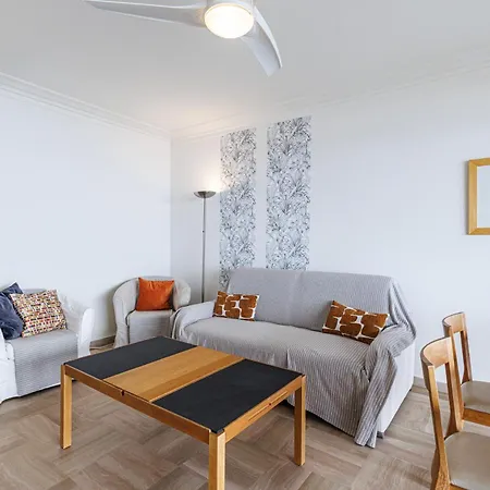 Le Soleia - Spacious 3p - Beachfront - Parking Apartment Menton