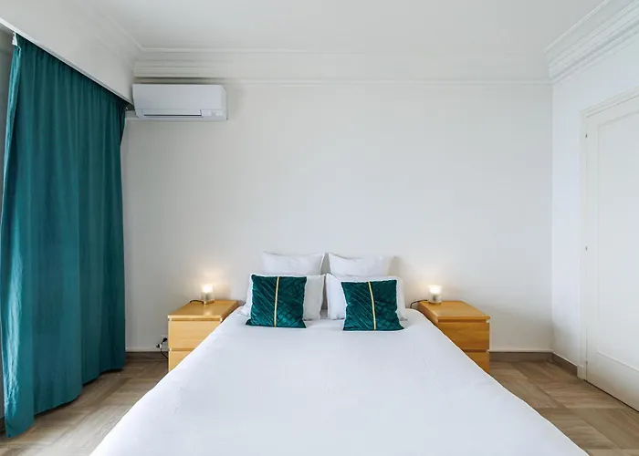 Apartamento Soleia - Spacious 3p - Beachfront - Parking Menton