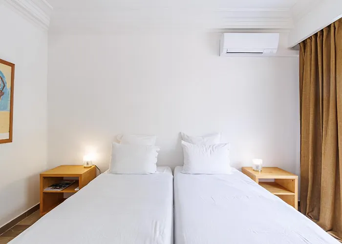 Soleia - Spacious 3p - Beachfront - Parking Διαμέρισμα Μεντόν