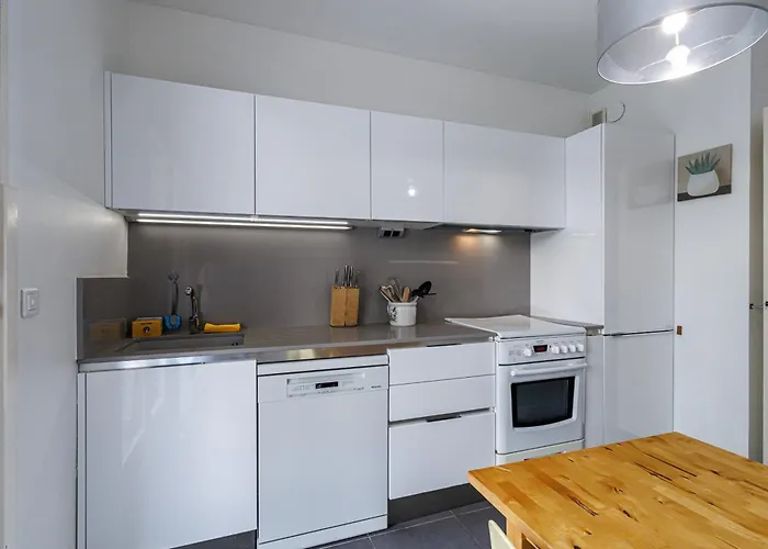 Soleia - Spacious 3p - Beachfront - Parking