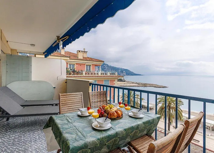 Soleia - Spacious 3p - Beachfront - Parking Menton
