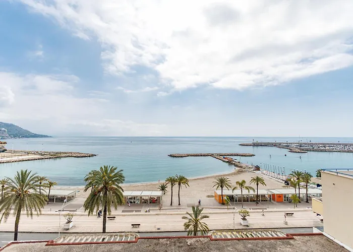 Soleia - Spacious 3p - Beachfront - Parking